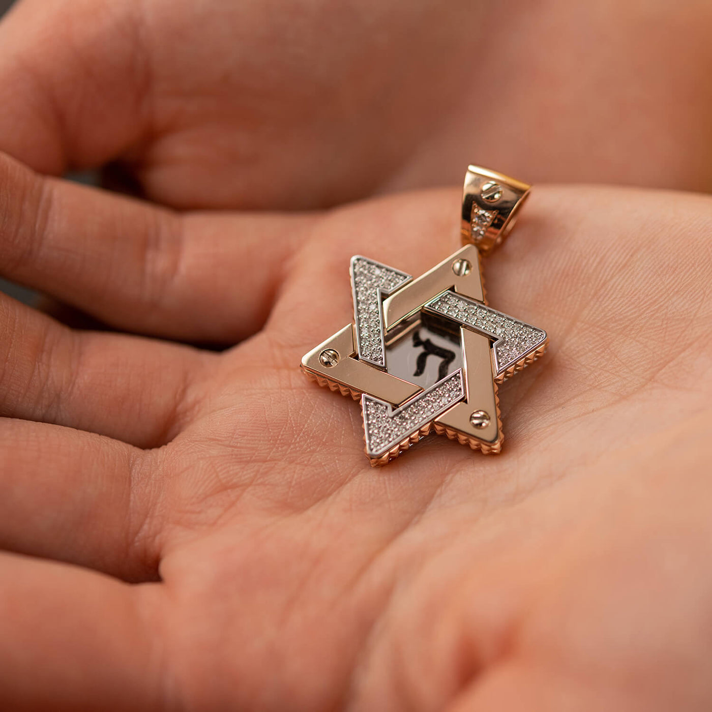 Pendant "Star of David. CHAI" (diamonds)