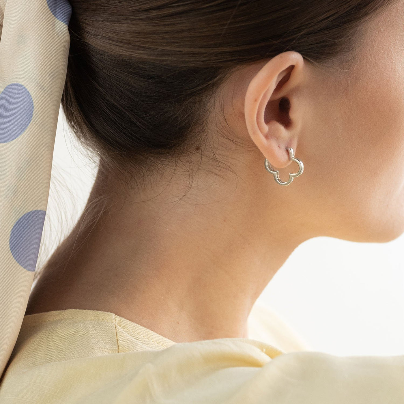 White Gold Clover Earrings