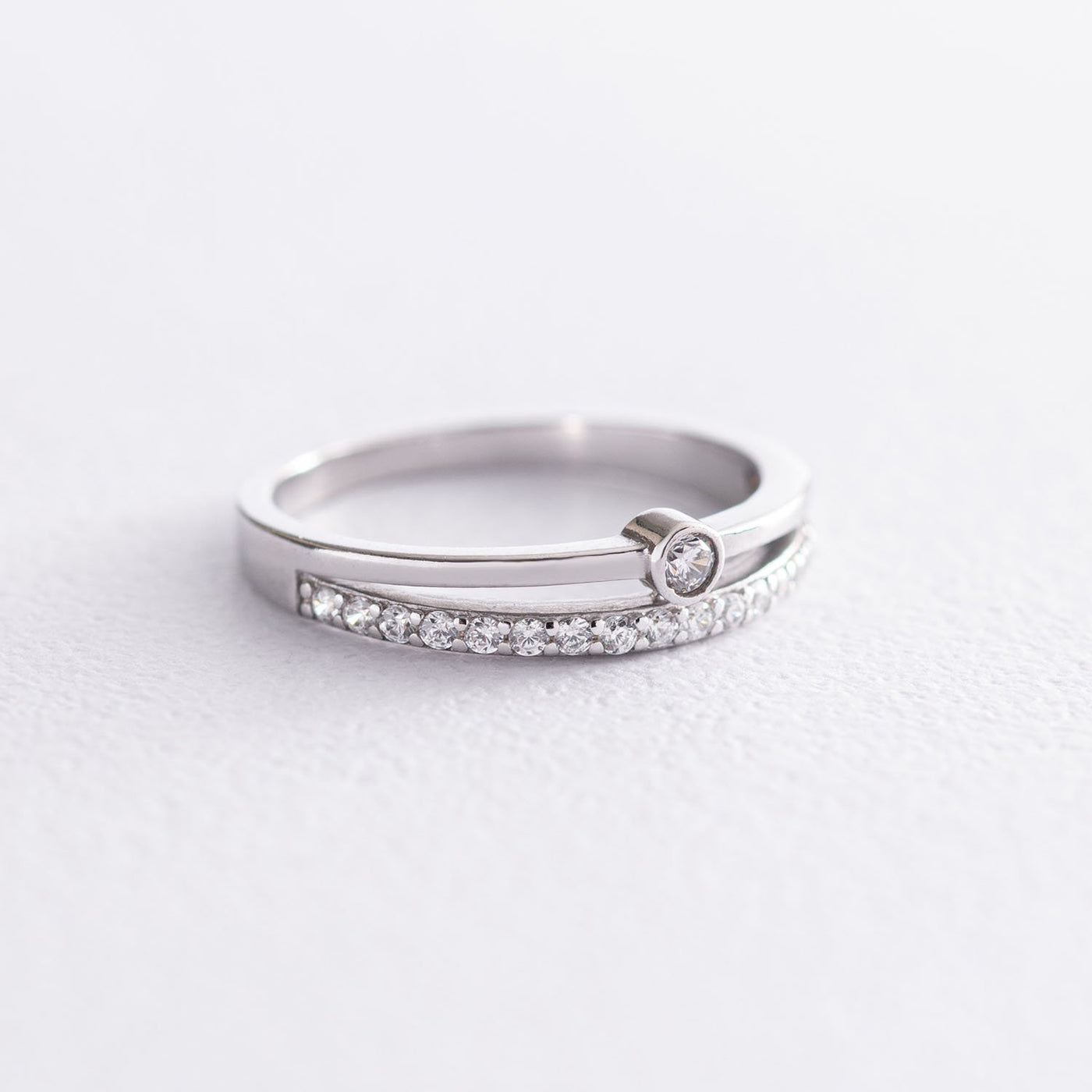 Silver ring with cubic zirconia