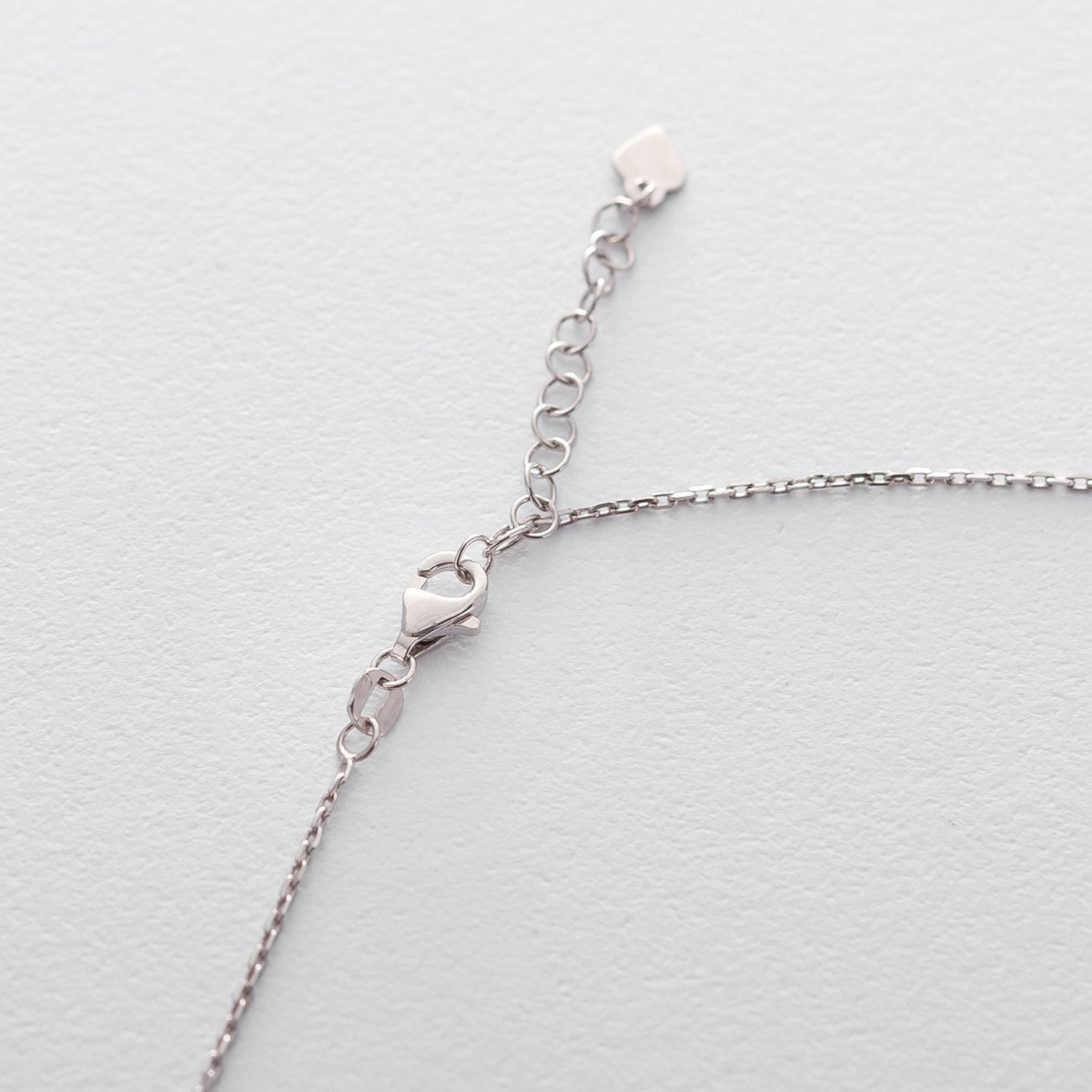 Silver necklace with cubic zirconia