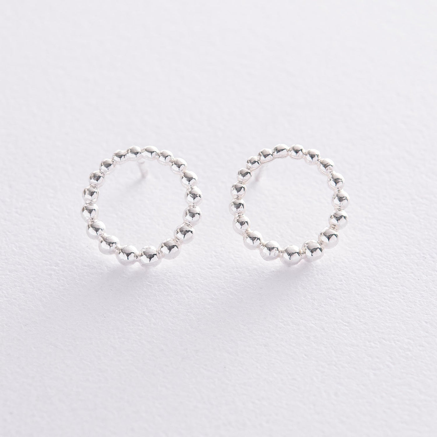 Silver stud earrings Lightness