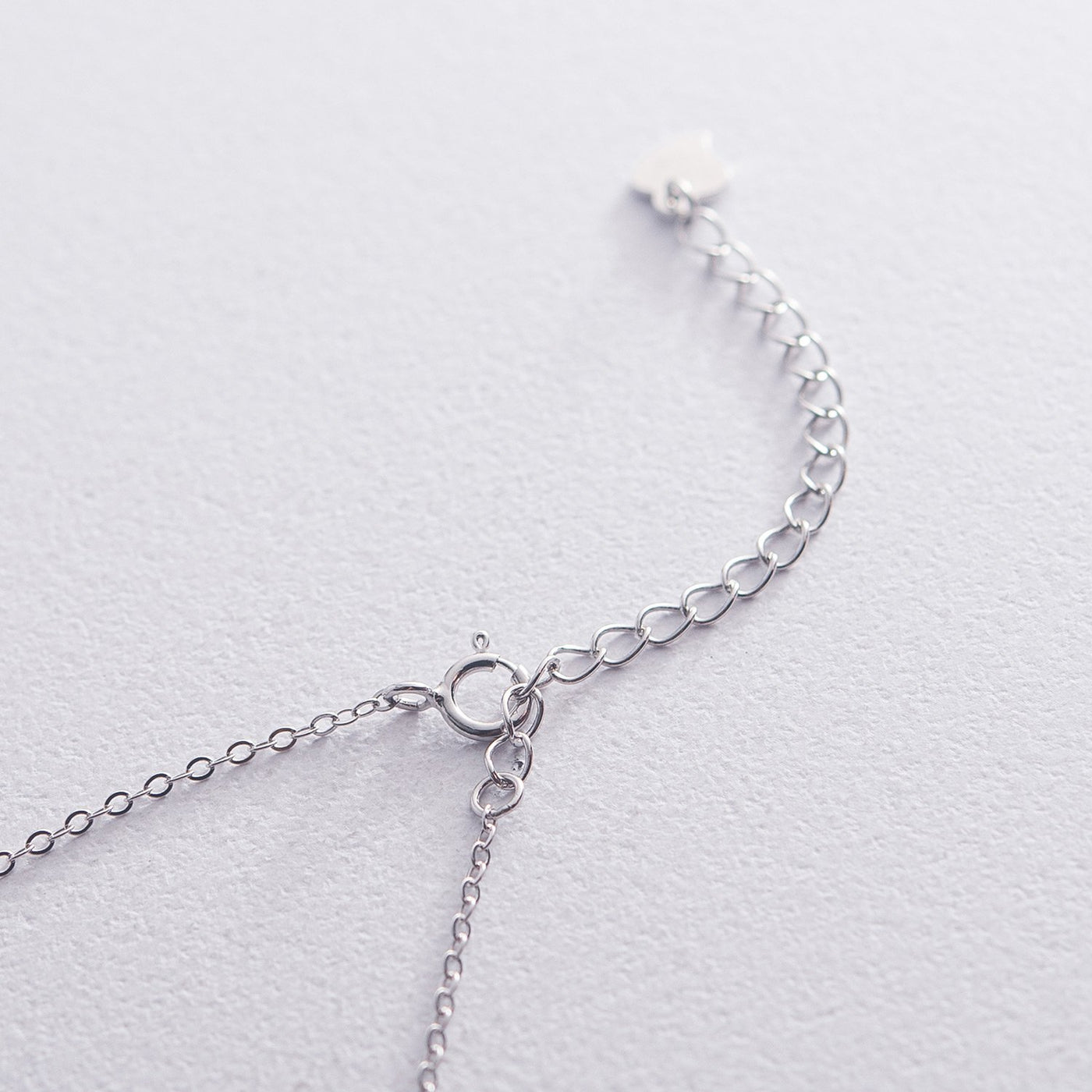 Silver necklace with cubic zirconia