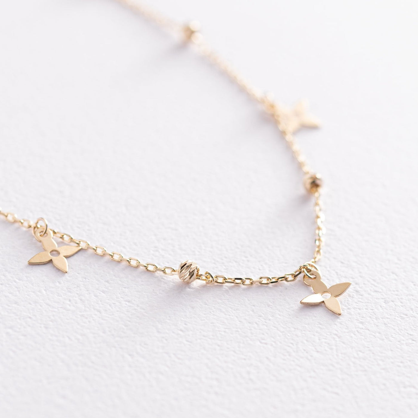 Yellow Gold Clover Bracelet