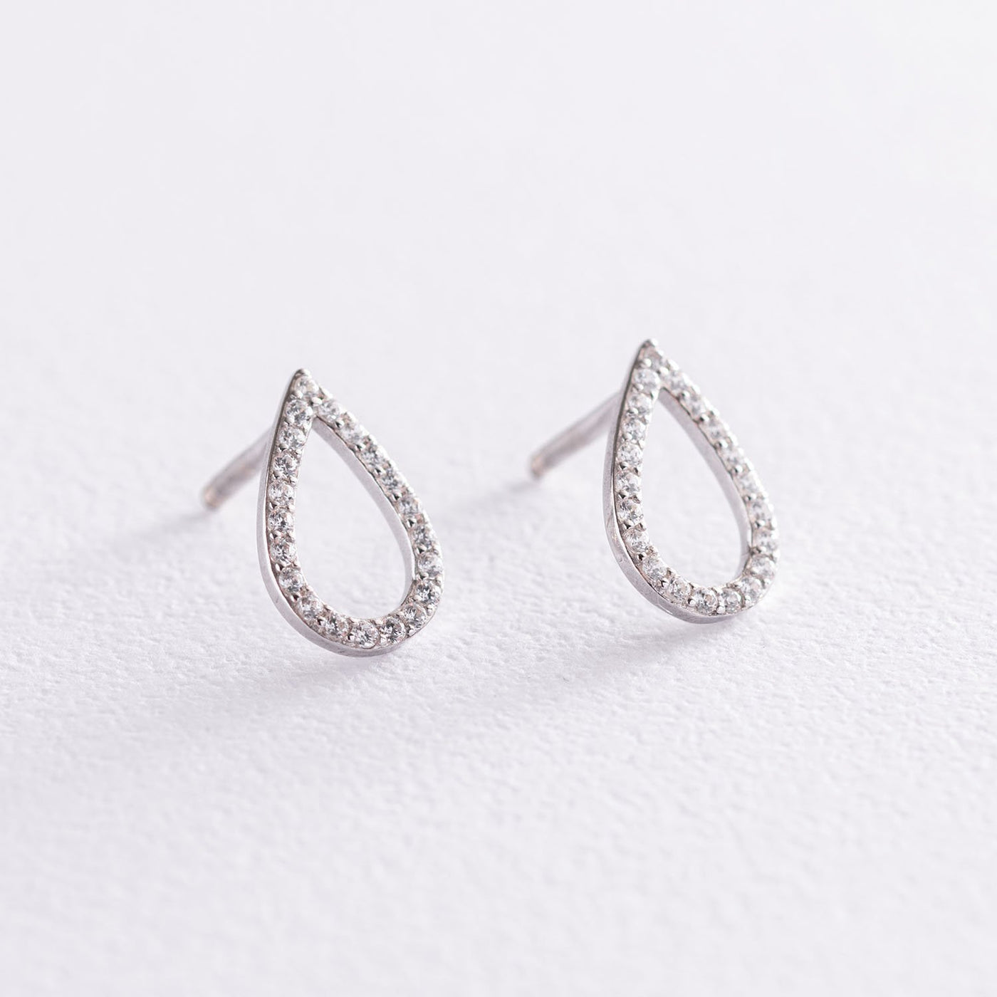 Silver drops stud earrings