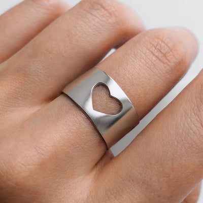 Heart silver ring