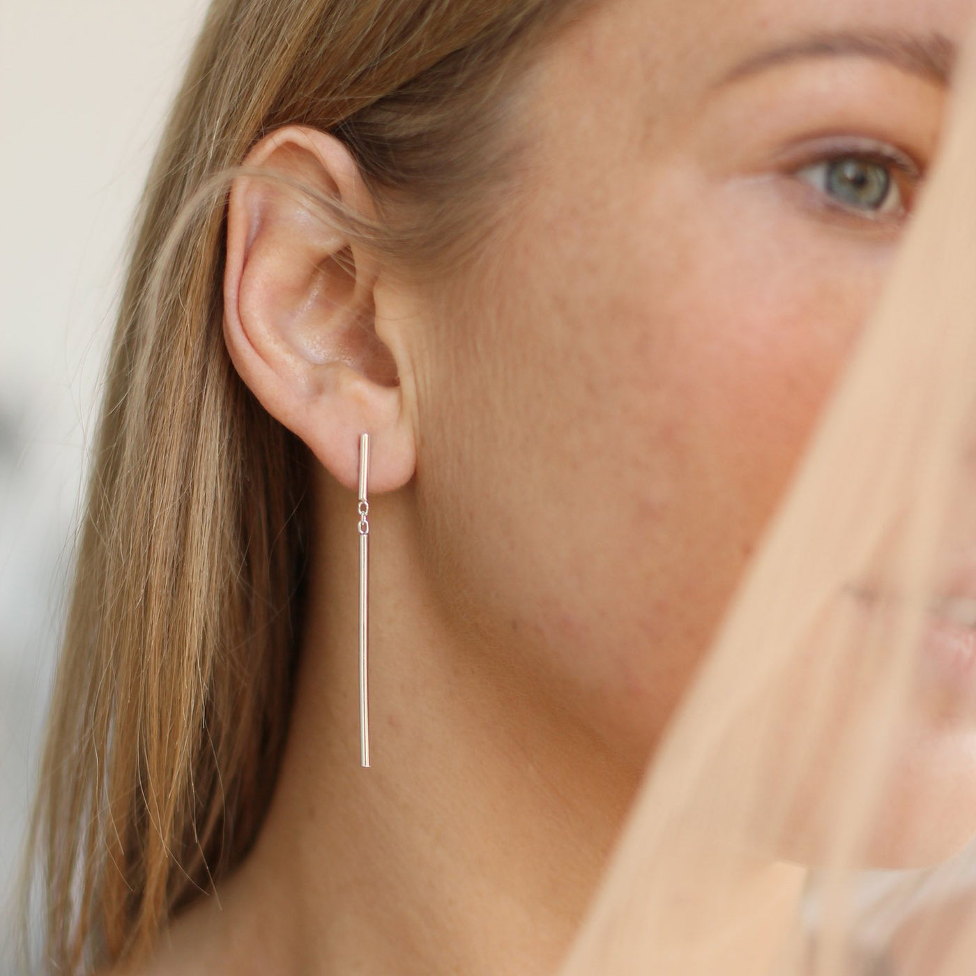 Silver minimalist stud earrings