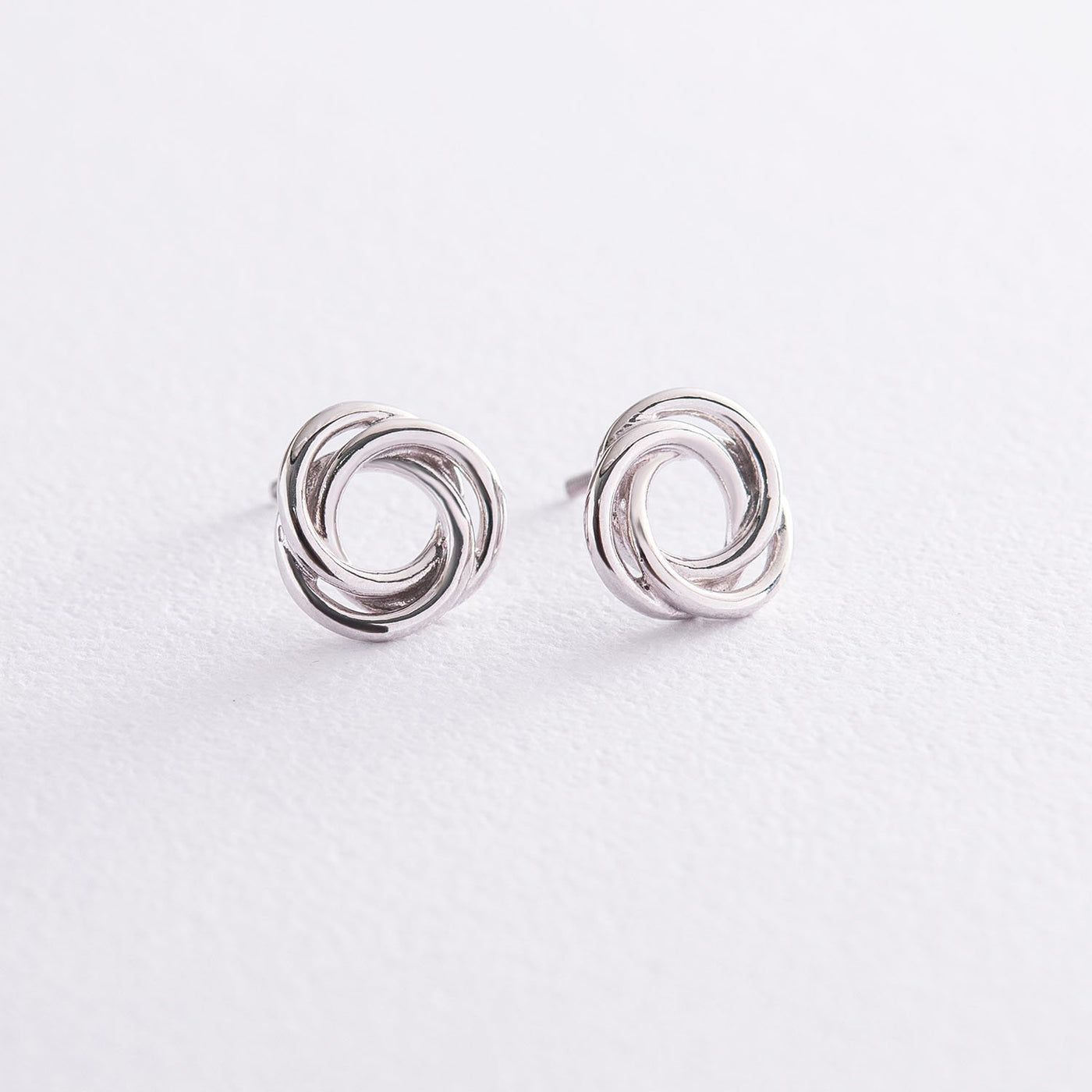 White Gold Stud Earrings Fascination