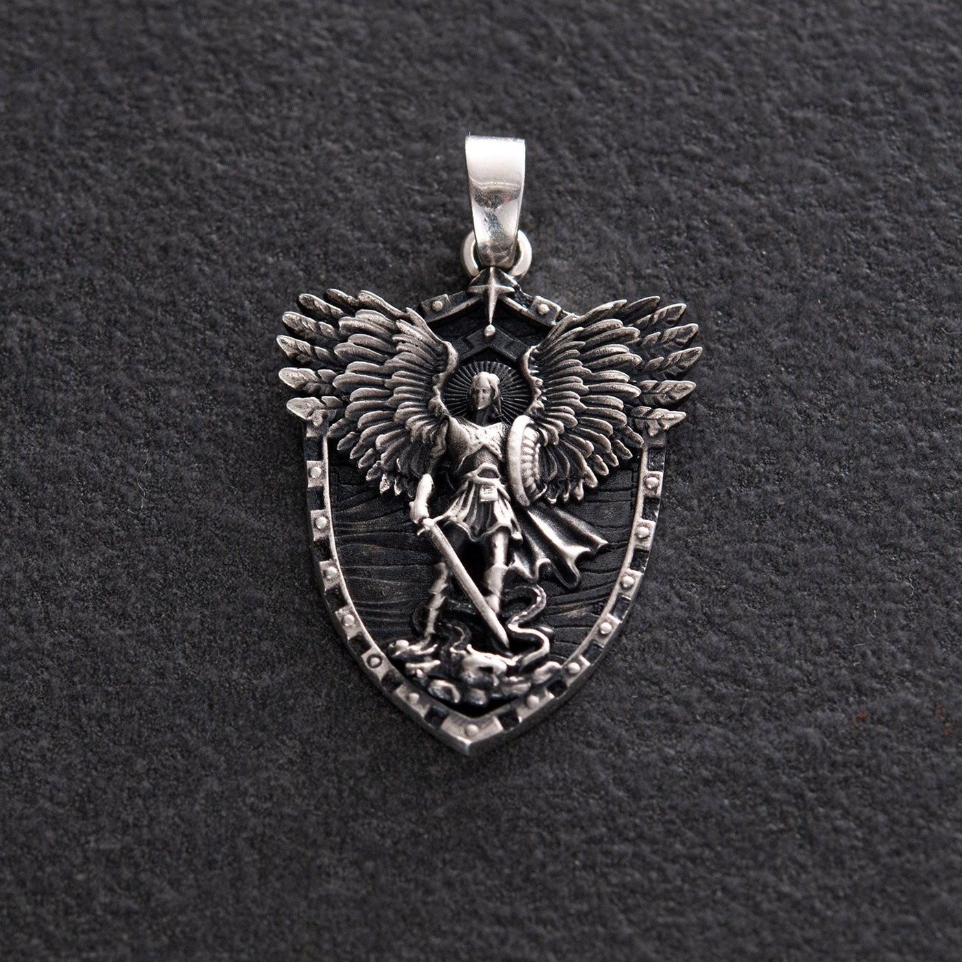 Pendant "George the Victorious. Prayer"