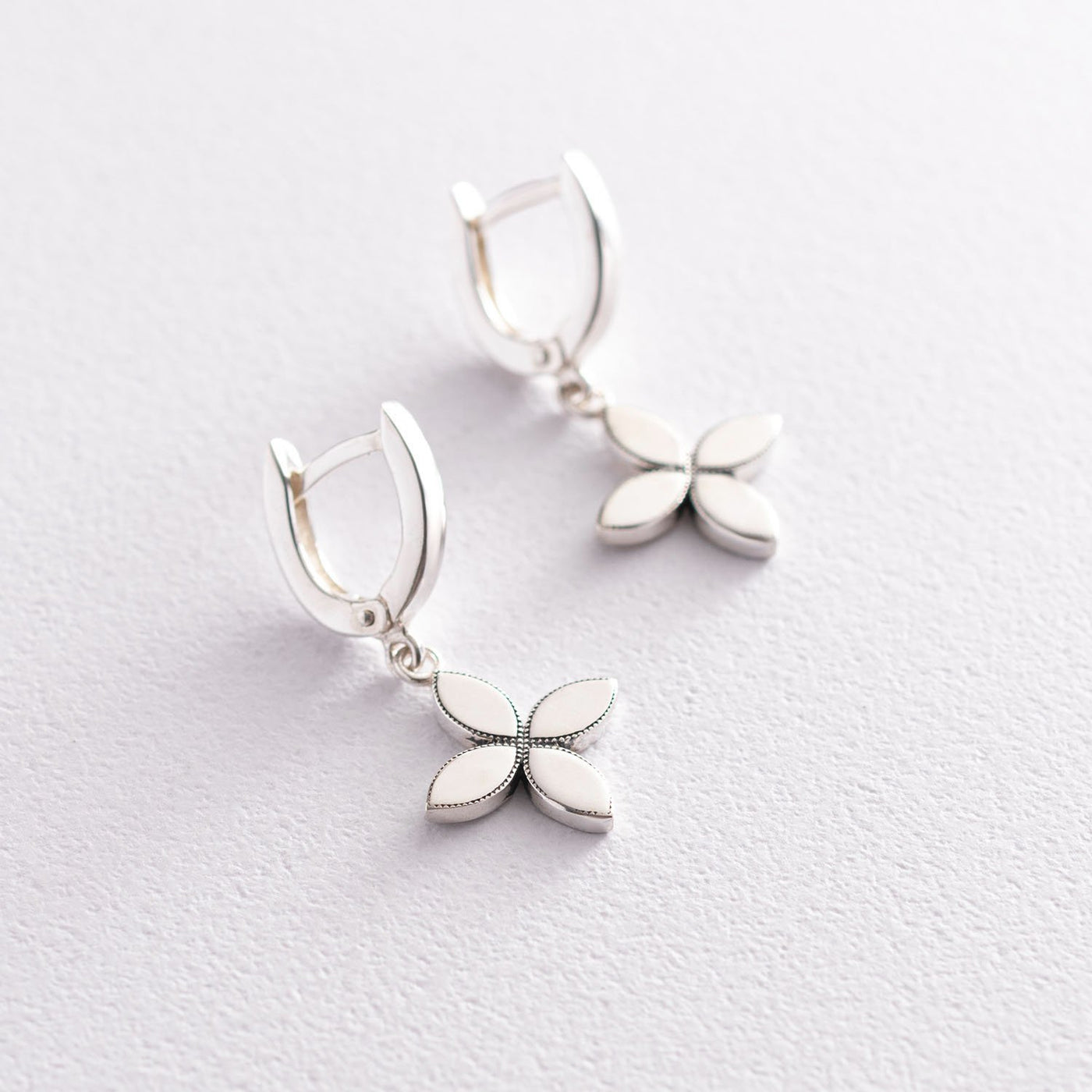 Silver Clover earrings