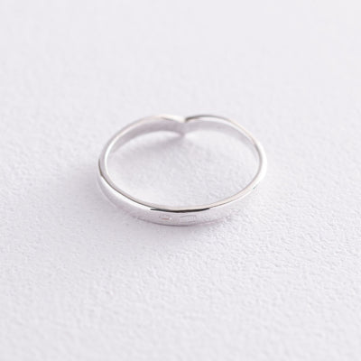 Silver Ring Minimalism