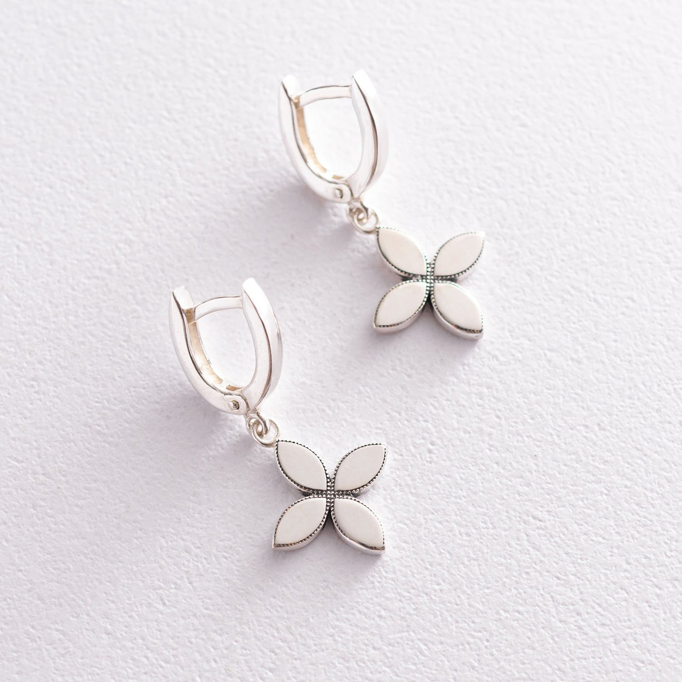 Silver Clover earrings