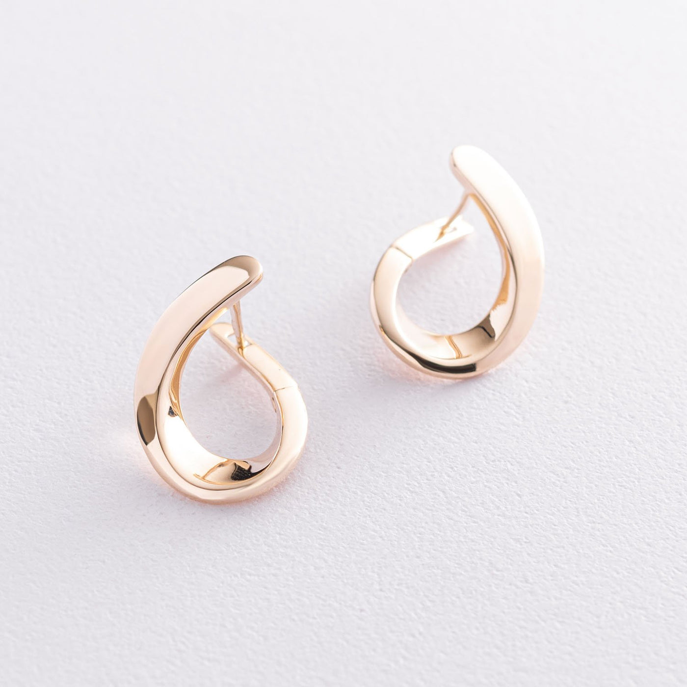 Yellow Gold Raindrop Earrings