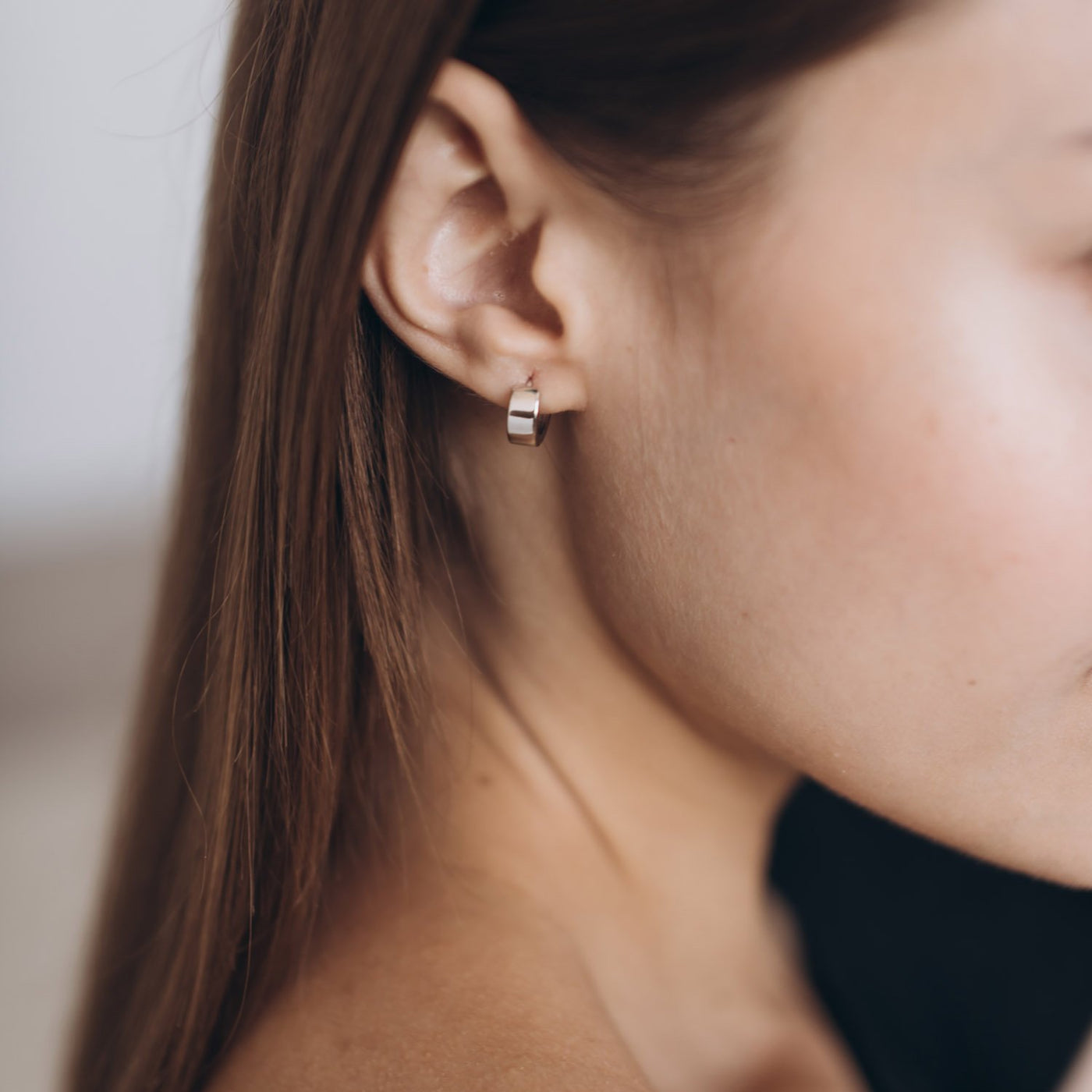 Silver hoop earrings  (1.3 cm)