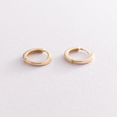 Yellow gold hoop earrings