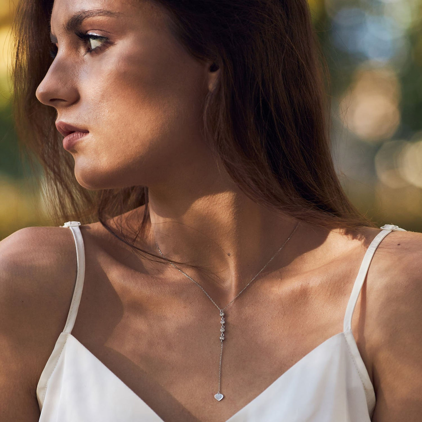 White gold necklace with cubic zirconia