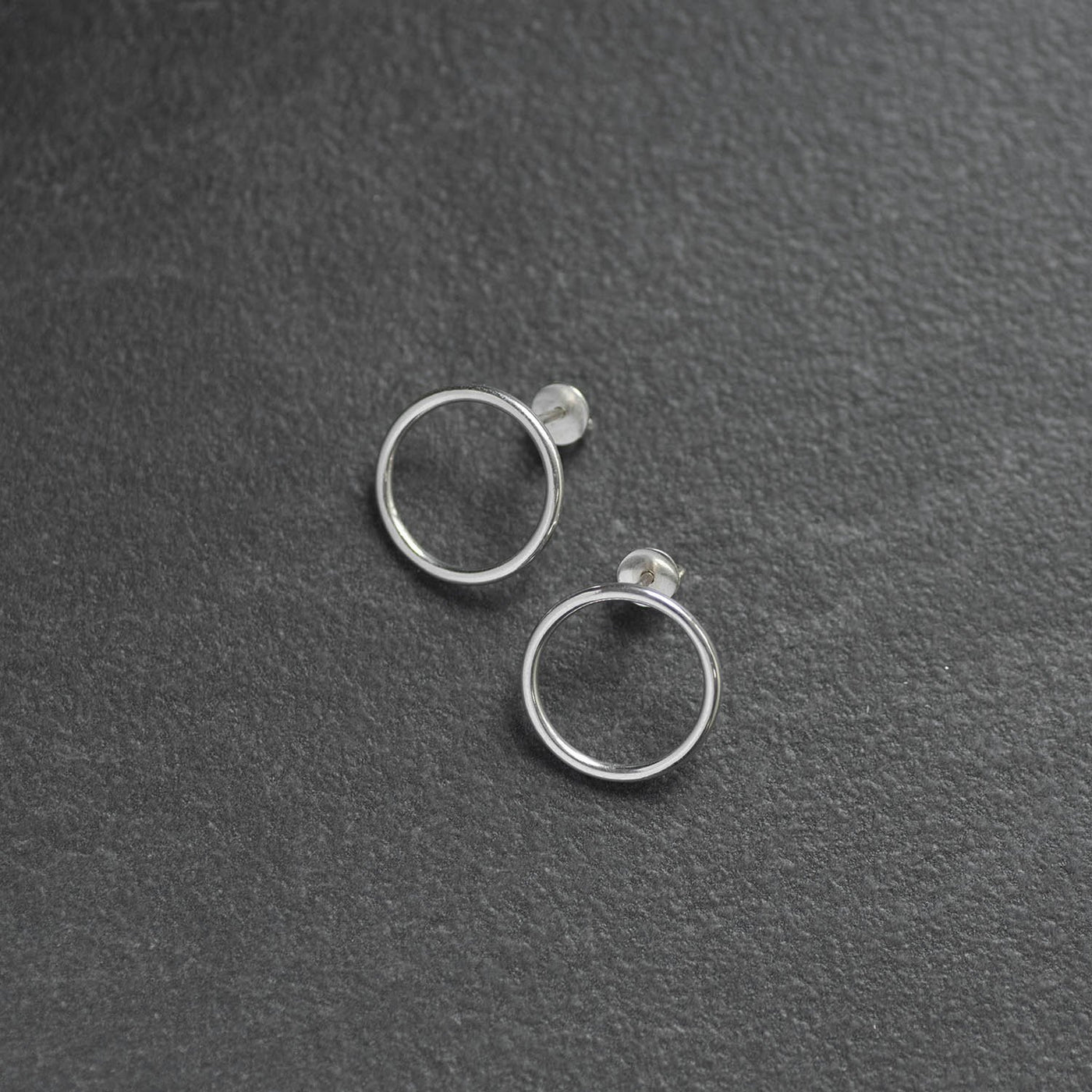 Silver stud earrings Big circle 1.9 cm