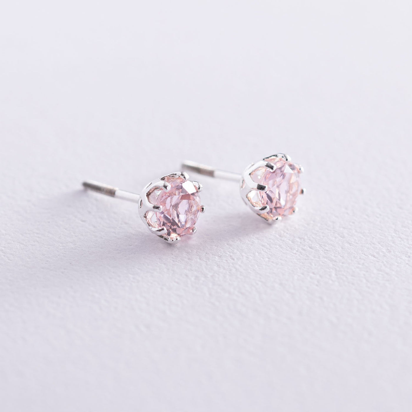 Silver stud earrings (synthetic quartz)