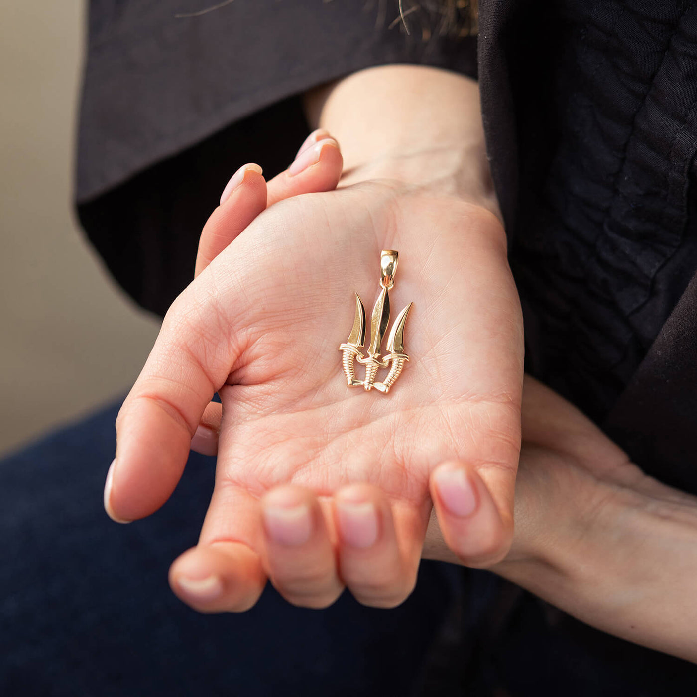 Gold Pendant "Trident with daggers"