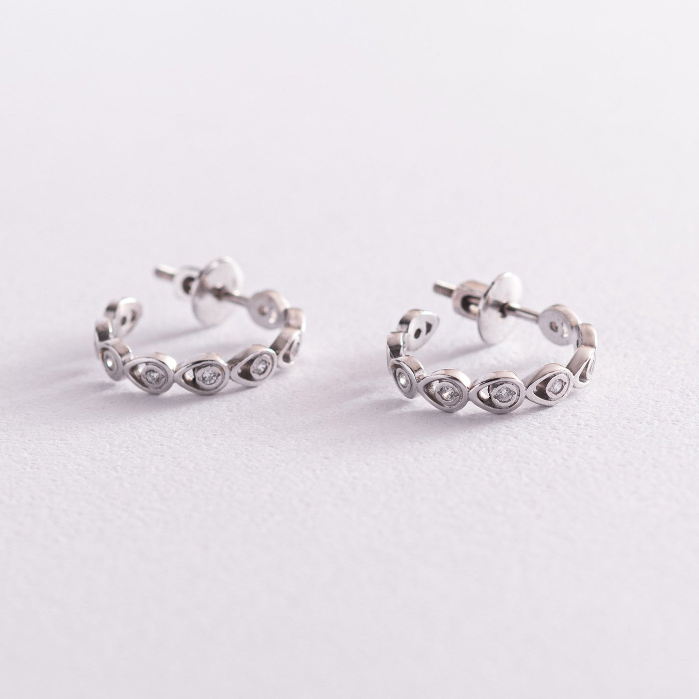 Silver stud earrings with cubic zirconia