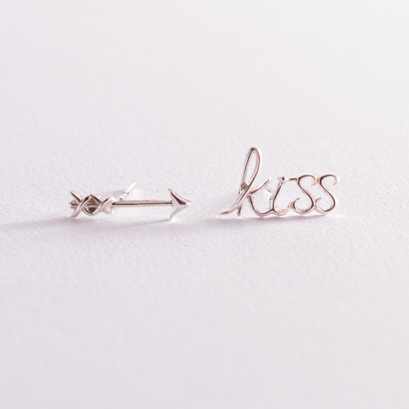 Silver Kiss Stud Earrings